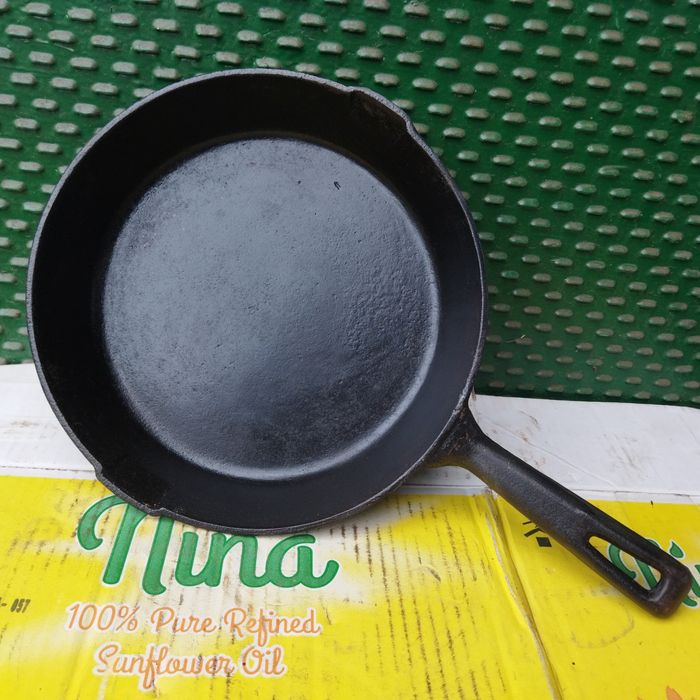 сковорода сковородка чугун  СССР 23 см