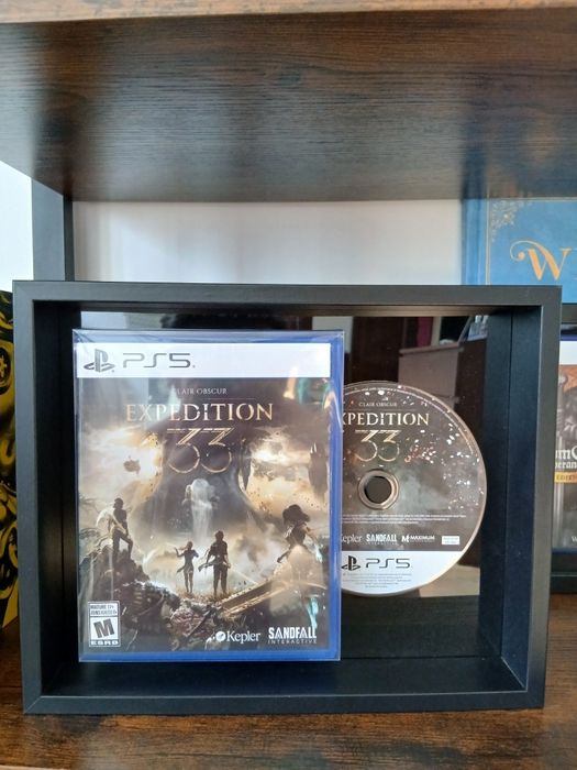 Ramka na ( steelbook/pudełko z grą )