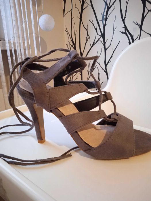 Buty damskie rozmiar 36