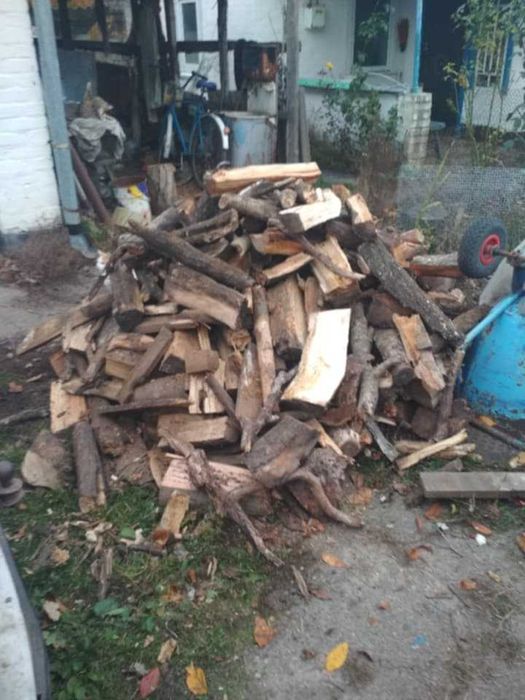 машина  дров за 2 тисячі