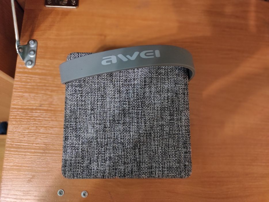 Блютуз Колонка Awei y100