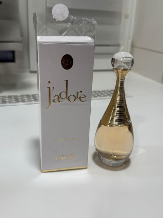 Парфуми Dior Jadore