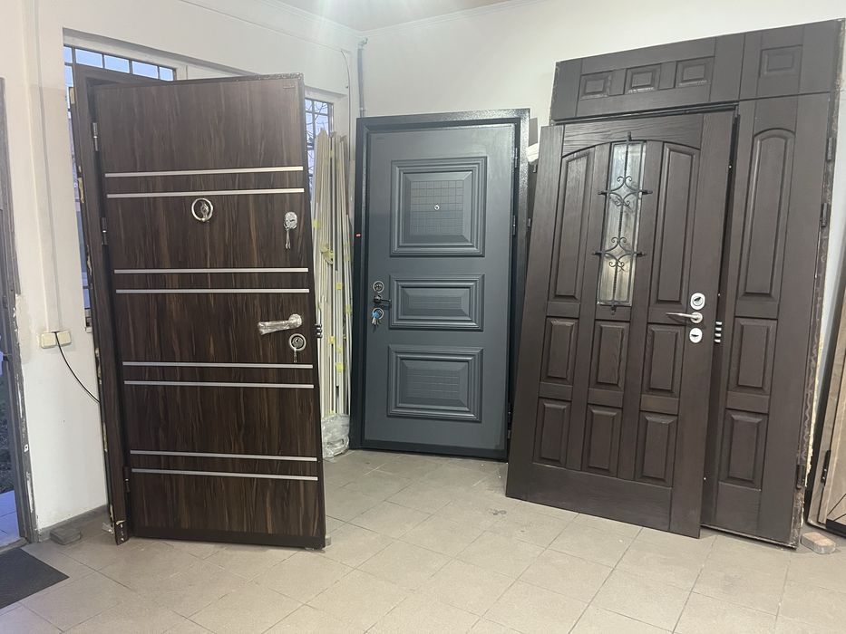 Двері вхідні броньовані РОЗПРОДАЖ