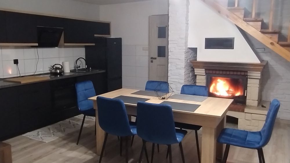 Domek letniskowy całoroczny z kominkiem z Balią nad jeziorem z lini