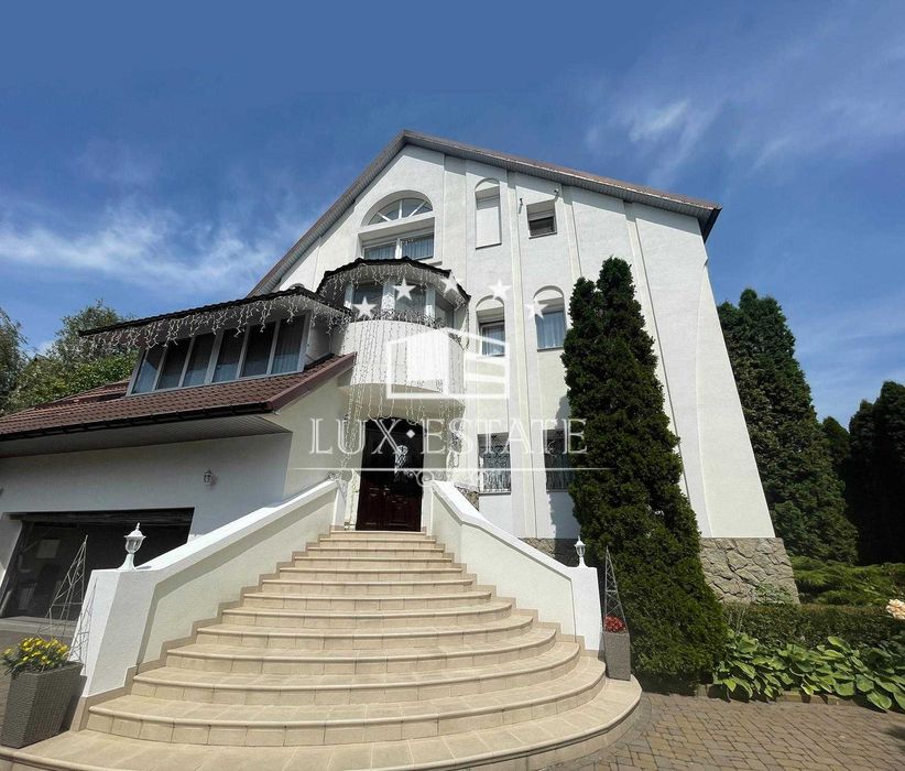 Аренда эксклюзивного домовладения  с бассейном   (Конча-Заспа)