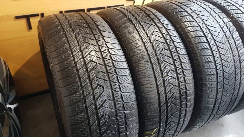 Зимові різноширокі шини 285/45 R22 & 325/40 22 Pirelli Scorpion Winter