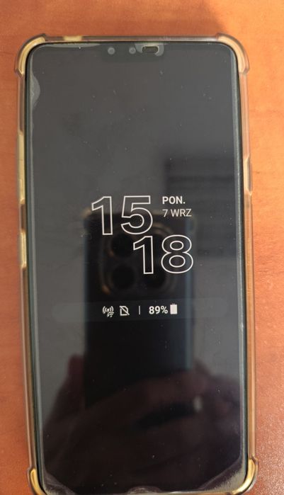 LG V40 ThinQ - Smartfon