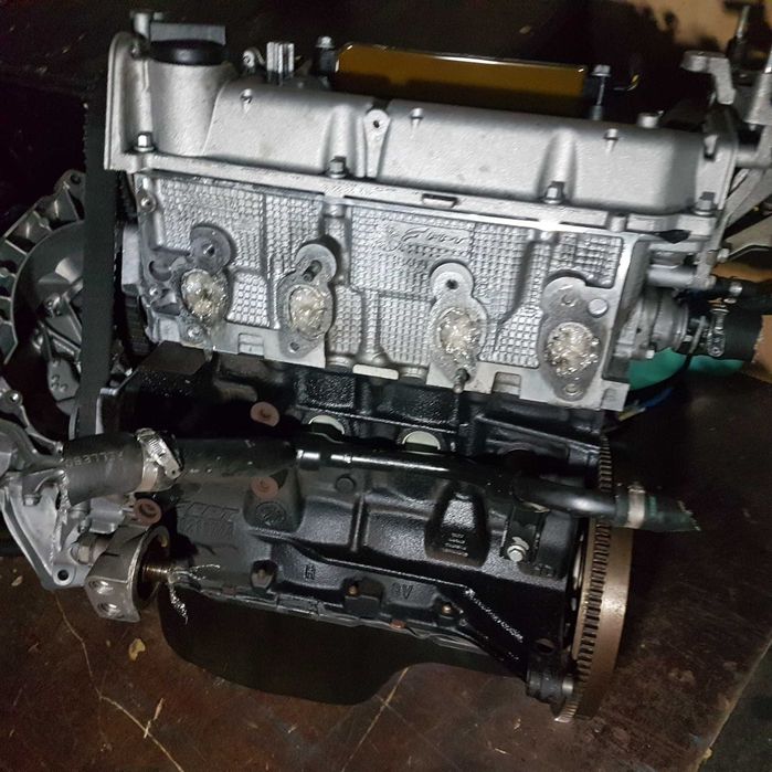 silnik motor pod wspomaganie hydrauliczne doblo fiorino lancia 1.4 8v