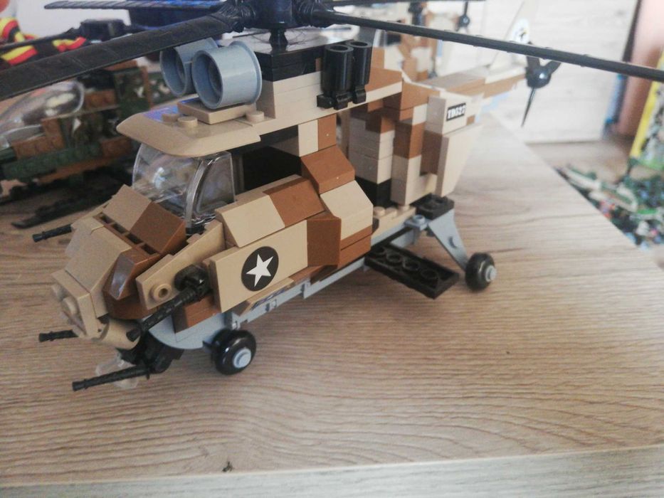 Klocki cobi helikopter wojskowe