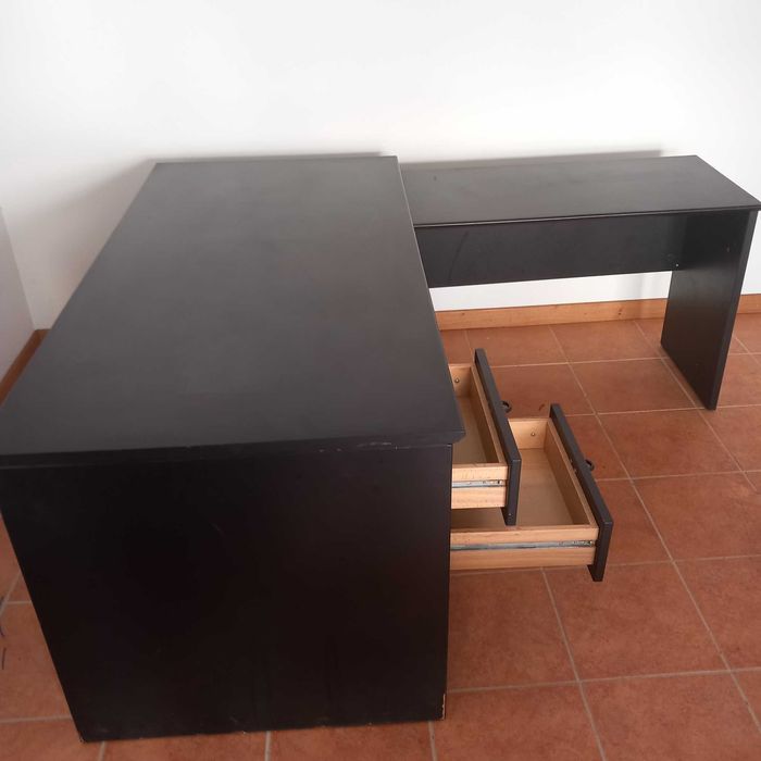 Secretária em L Preta