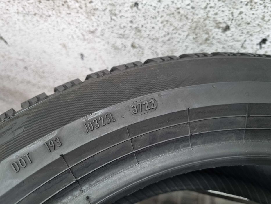 215/55/17 98V Pirelli Cinturato Winter 2 Dot.3722R POJEDYNCZA