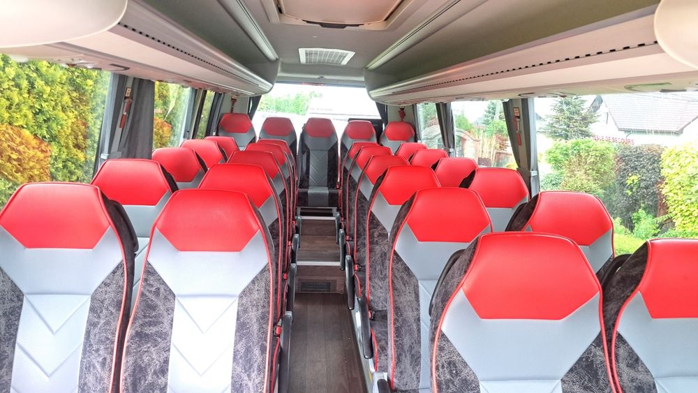 Przewóz osób, wynajem busów od 7-51 os, usługi transportowe