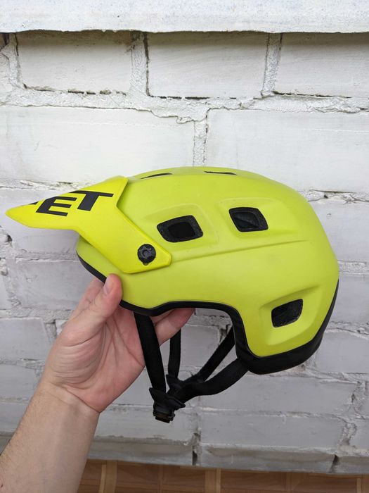 Велошолом MET Terranova CE Lime Green / Matt розмір S