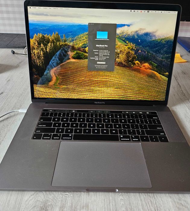 【美品】MacBook Pro 15インチ 16G 512G 2018 Amazon.co.jp: 【整備済み品】Apple MacBook Pro 2018(15インチ
