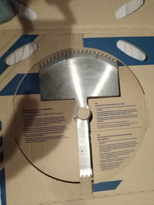 GLOBUS Piła HM do cięcia 300x30x3, 2/2,2/96Z