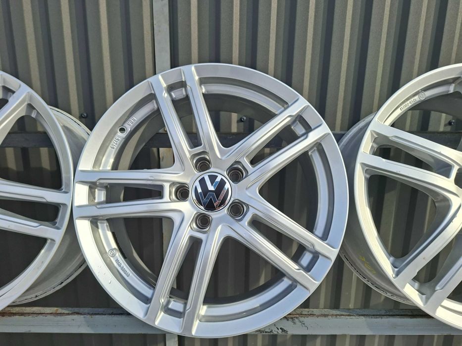 Диски Dezent 5/112 R18 8J ET44 Фольцваген Ауді  2021рік .