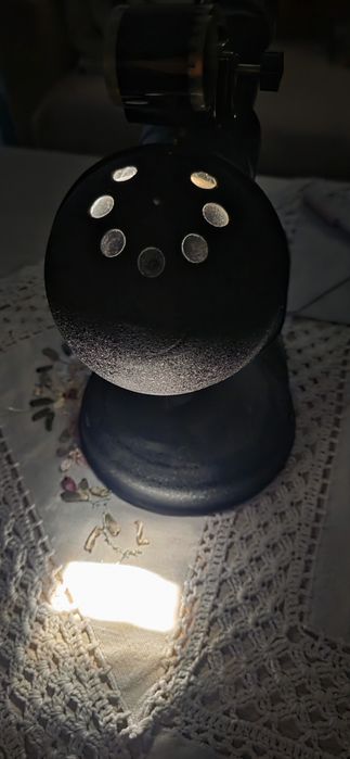 Zabytkowy rzutnik/projektor diaskop bajek z PRL