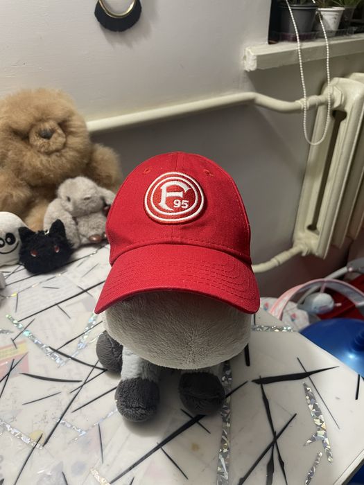 Кепка красная ne new era toddler 3-4г