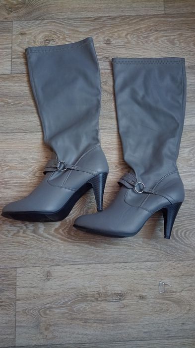 Kozaki 40 nieocieplone szare