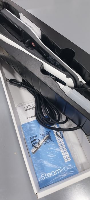 Prancha profissional para alisar cabelo Rowenta Steam Pod.