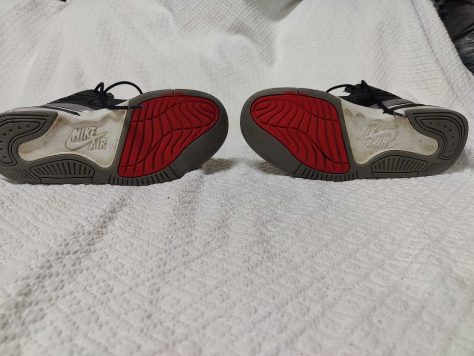 Sapatilhas Nike Air Jordan tam. 42.5 em muito bom estado.
