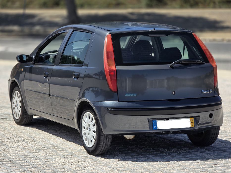 Fiat Punto 1.2 ELX 1999/12 Em Bom Estado