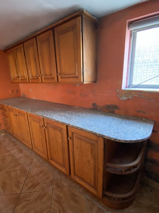 Cozinha usada em razoável estado