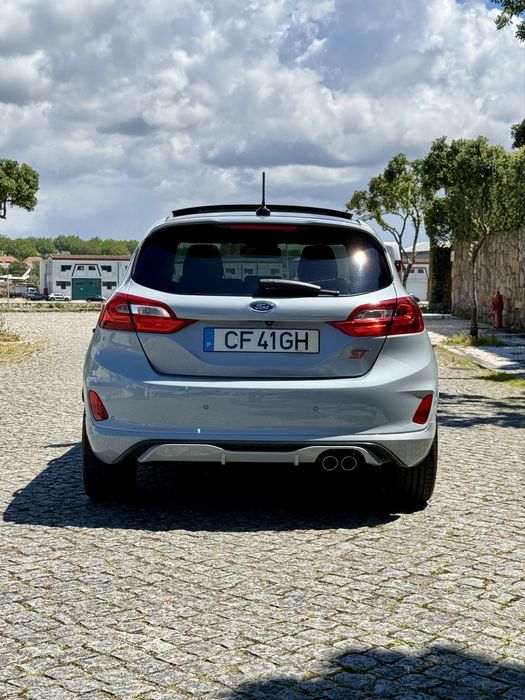 Ford Fiesta ST 1.5T 200cv (c/ relatório Car Vertical)