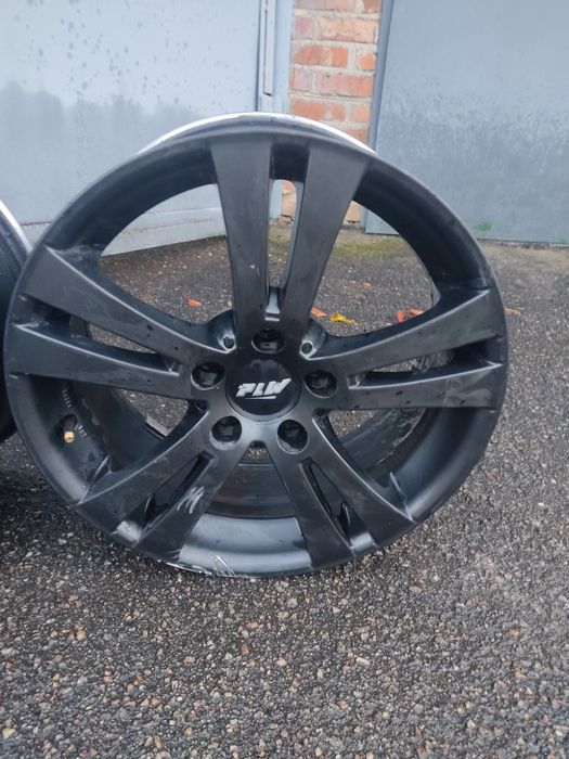 Диски PLW R17 5x114.3 et 40, toyota