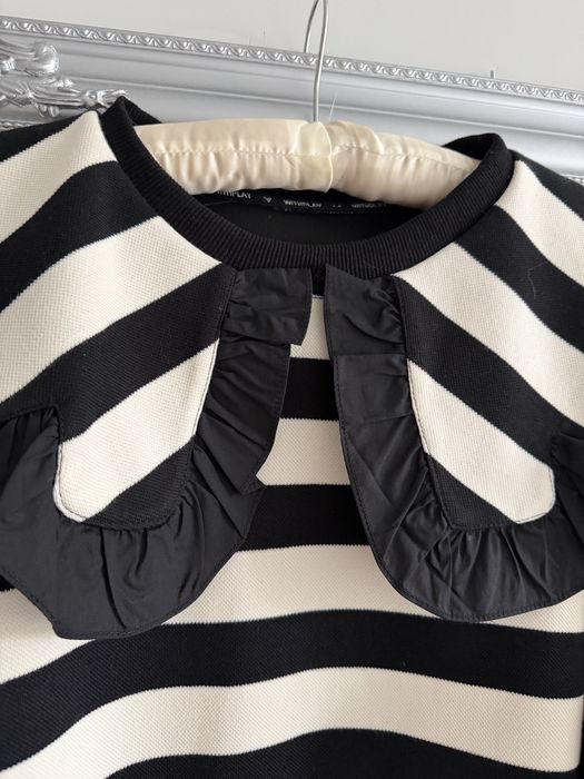 Свитшот с воротничком