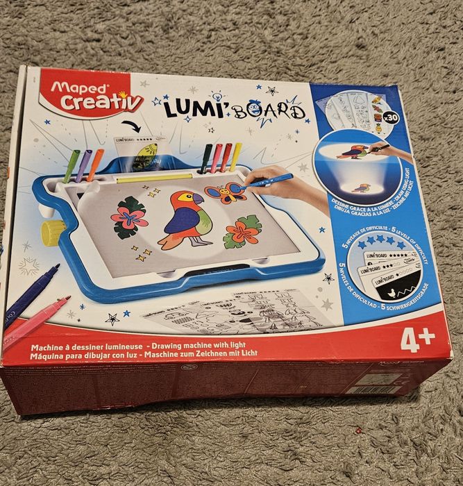 Tablica podświetlana do rysowania Lumi board