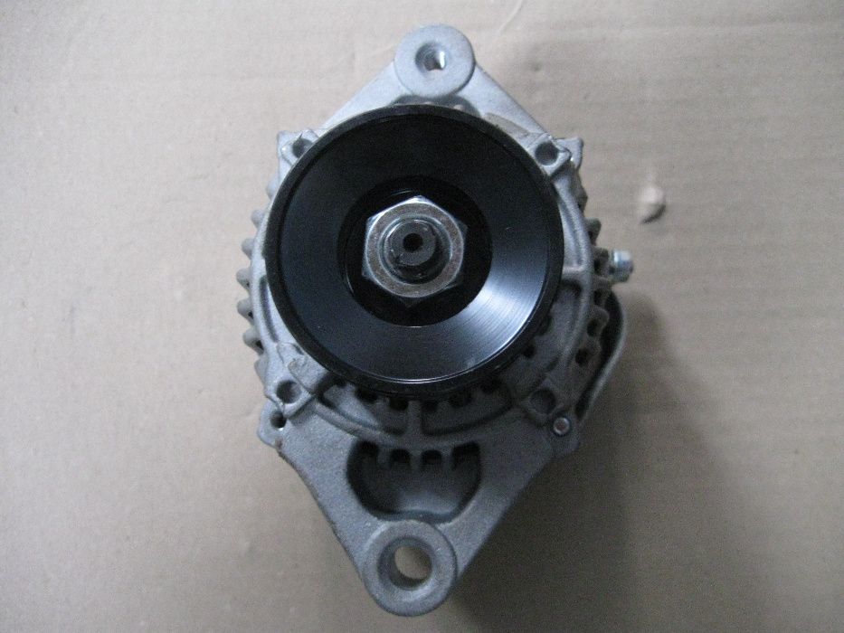 Schmidt Stratos Silnik Kubota Alternator Denso 16678.64012 Ursus