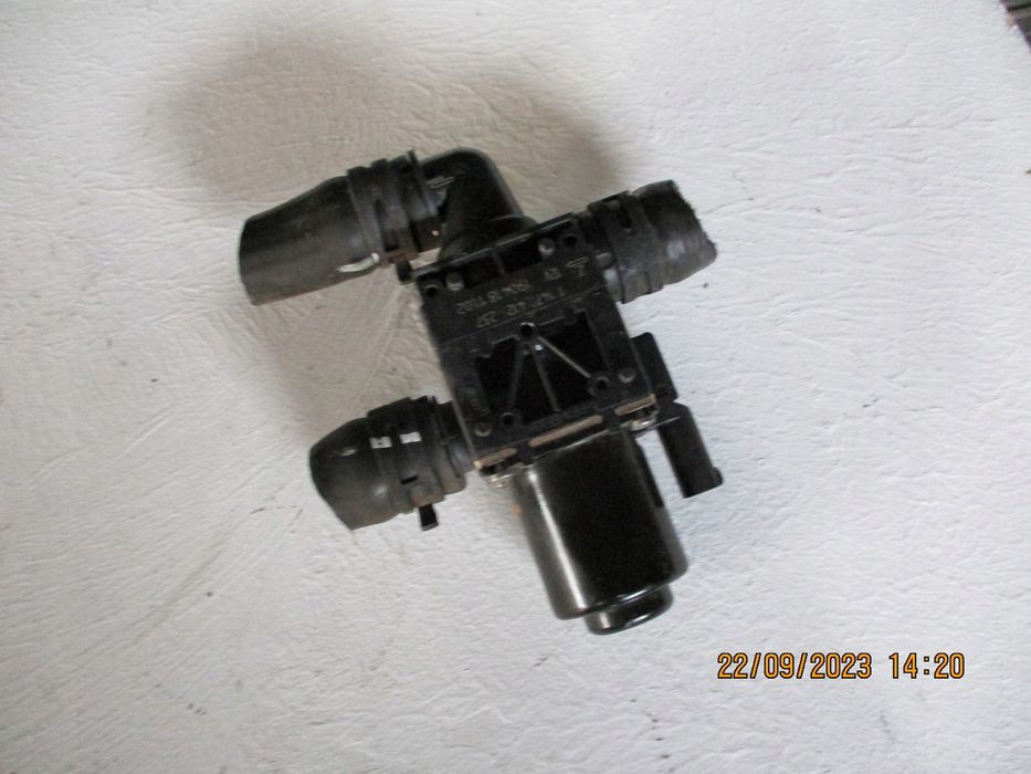 Elektrozawór ELEKTRO ZAWÓR RANGE ROVER EVOQUE J9D3-18495-AA
