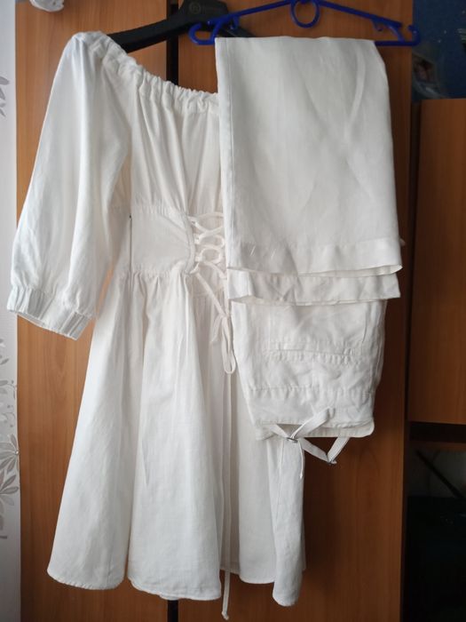 Жіночі штани,колір білий,льон.