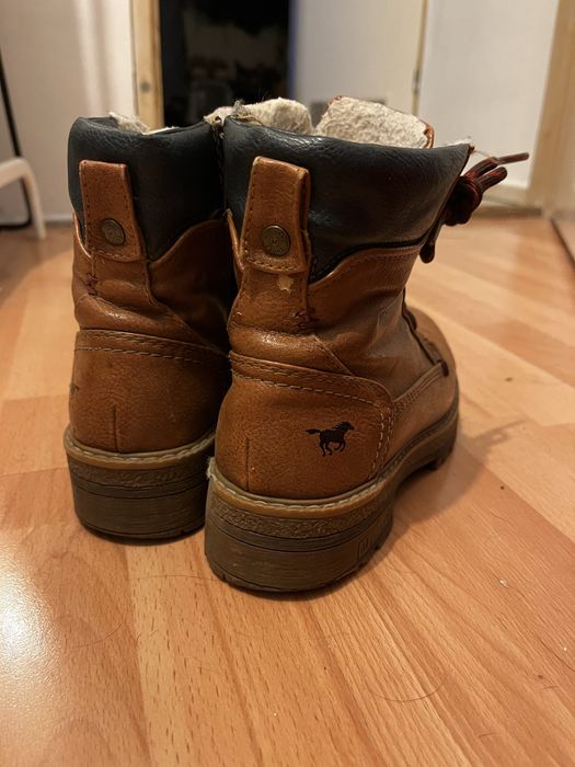 Oryginalne buty Mustang, 36
