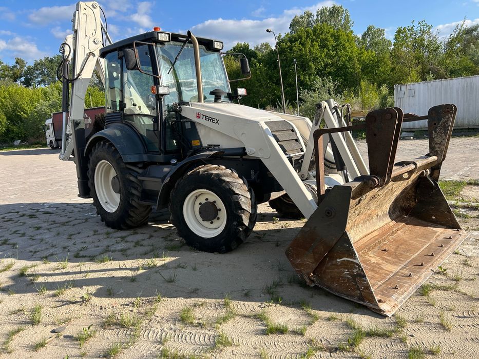 Koparko-ładowarka Terex 860 w dobrym stanie