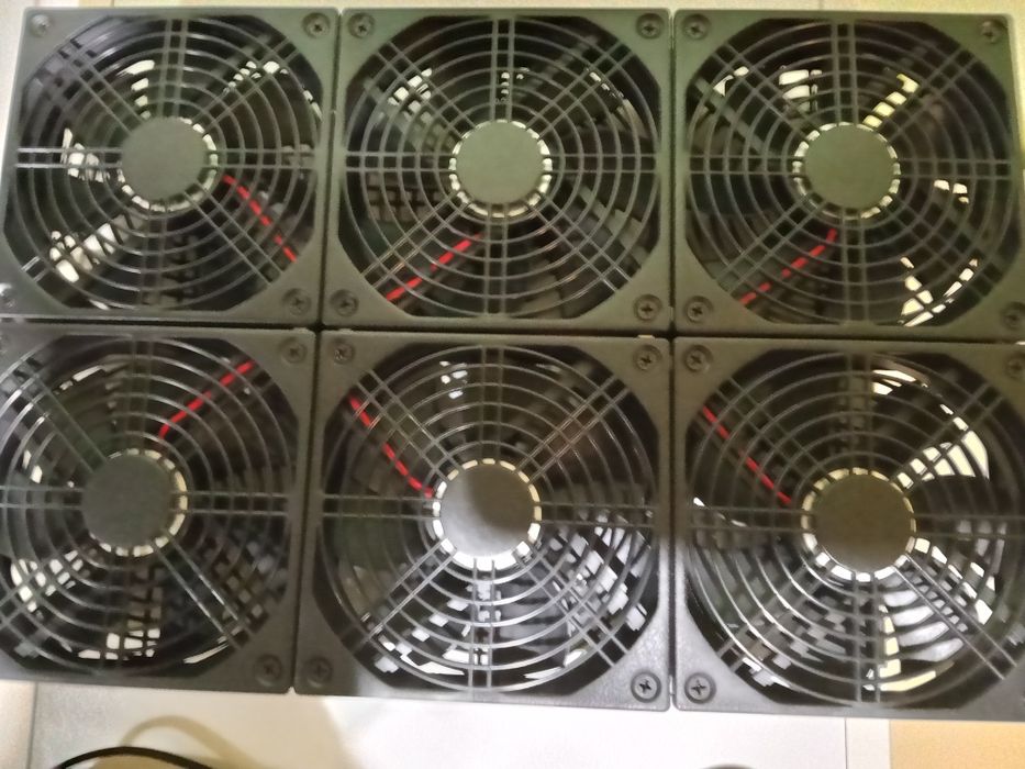 Охолодження для ноутбука и пк