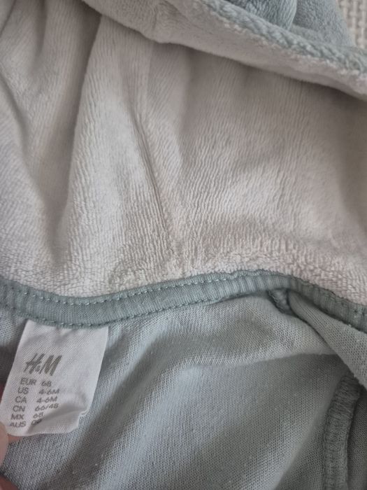 Pajac chłopięcy h&m welurowy 68 cm
