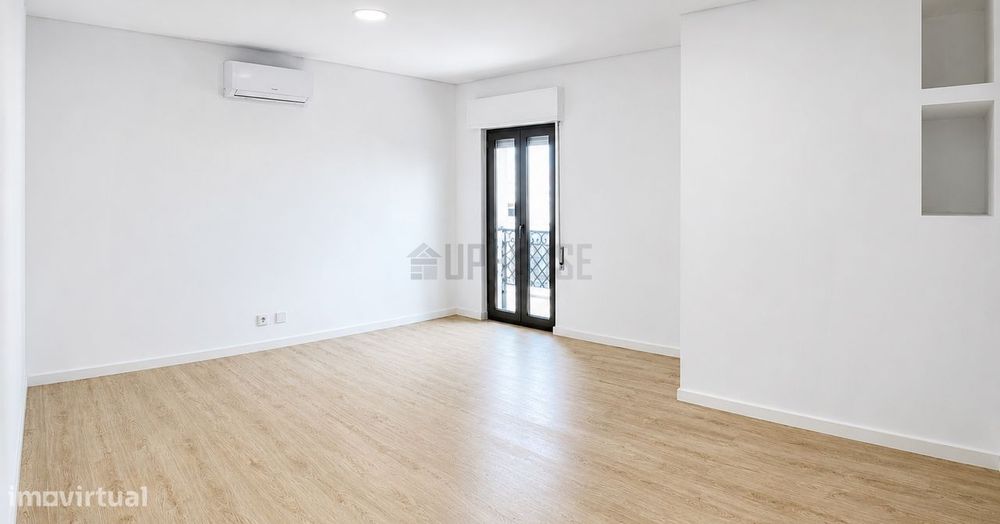 Apartamento T3 com Garagem, Totalmente Remodelado - Abraveses