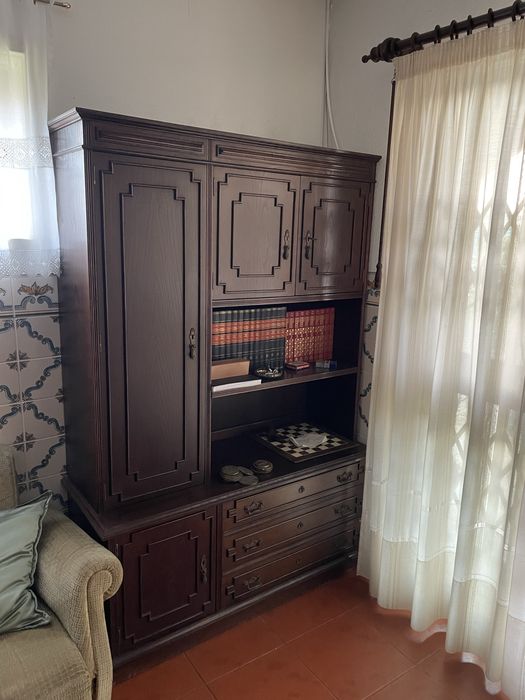 Dou Móvel de Sala, bengaleiro