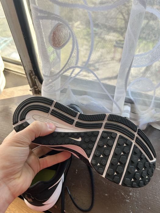 Жіночі бігові кросівки Nike Pegasus 34 Black