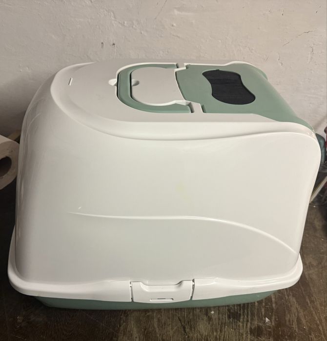 Duza kuweta dla kota dowóz