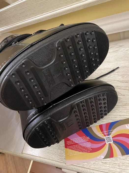 Кроссовки Moon Boot