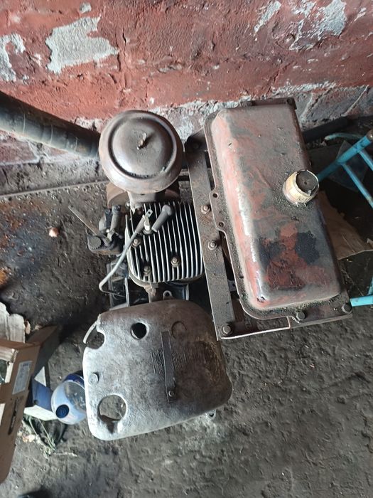 Продам двигун ЗІД в робочому стані