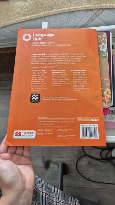 Language hub B2 podręcznik