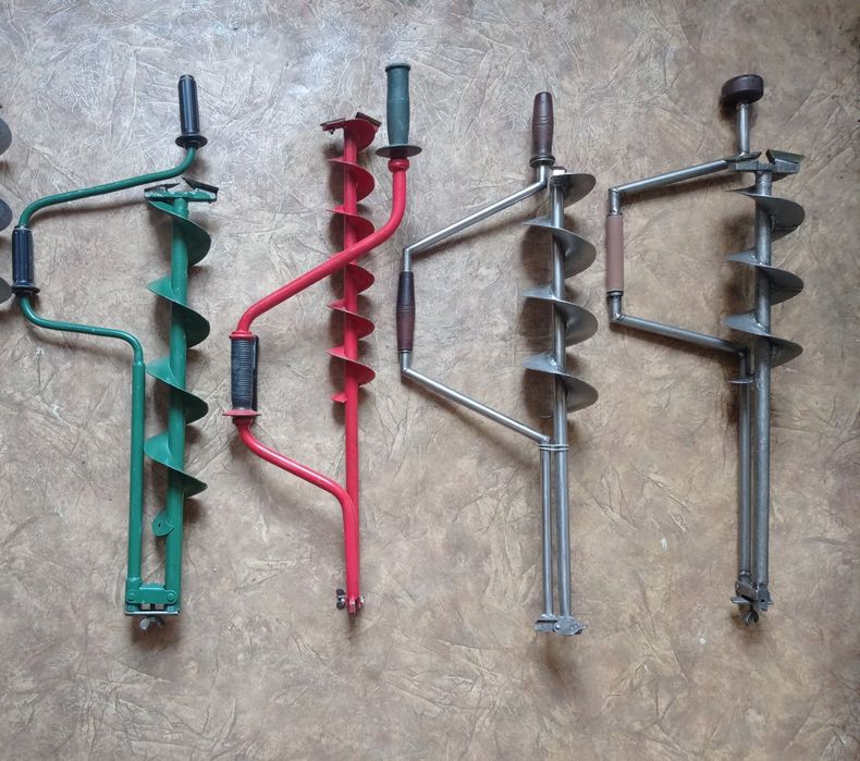 Ледобур для зимней рыбалки