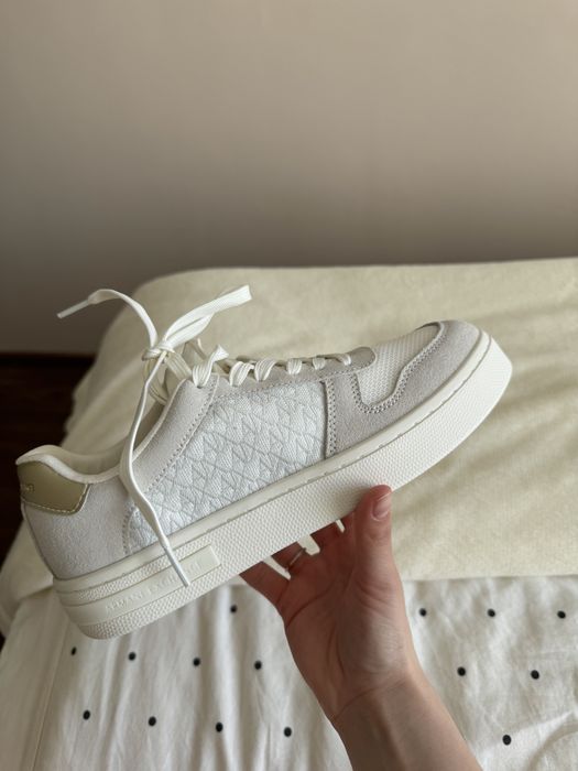 Жіночі білі кеди Armani