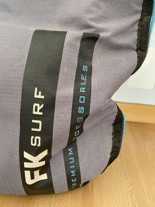 Prancha de surf da Mica Surfboards