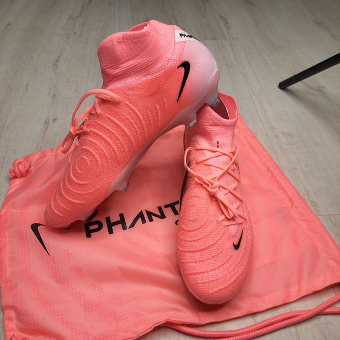 Бутси Nike Phantom Luna Ii Elite Fg Pink FJ2572-600