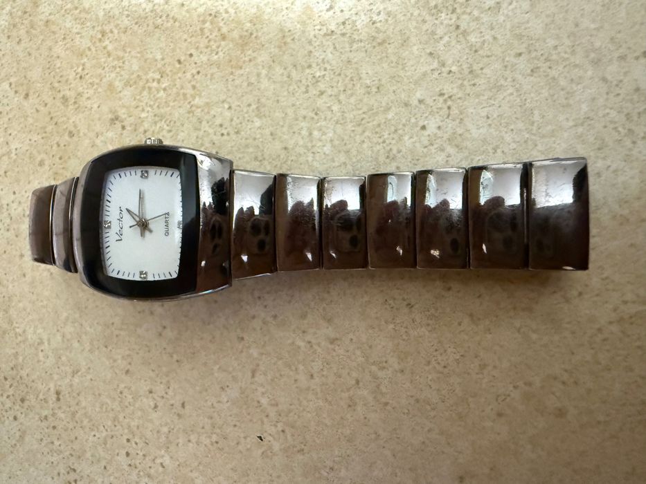 Zegarek Damski VECTOR QUARTZ